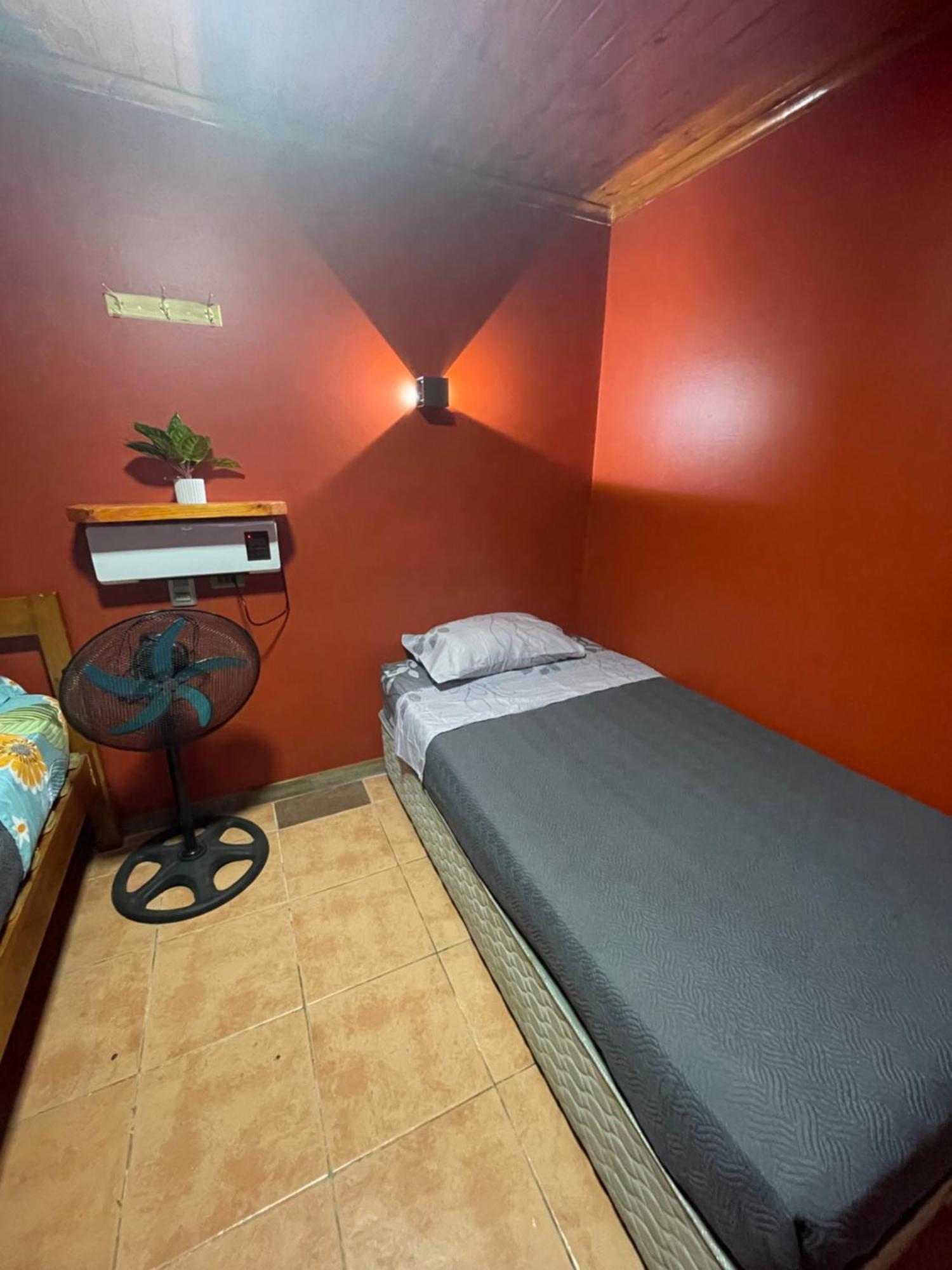 Bed and Breakfast Residencial Don Santiago Talca  Esterno foto